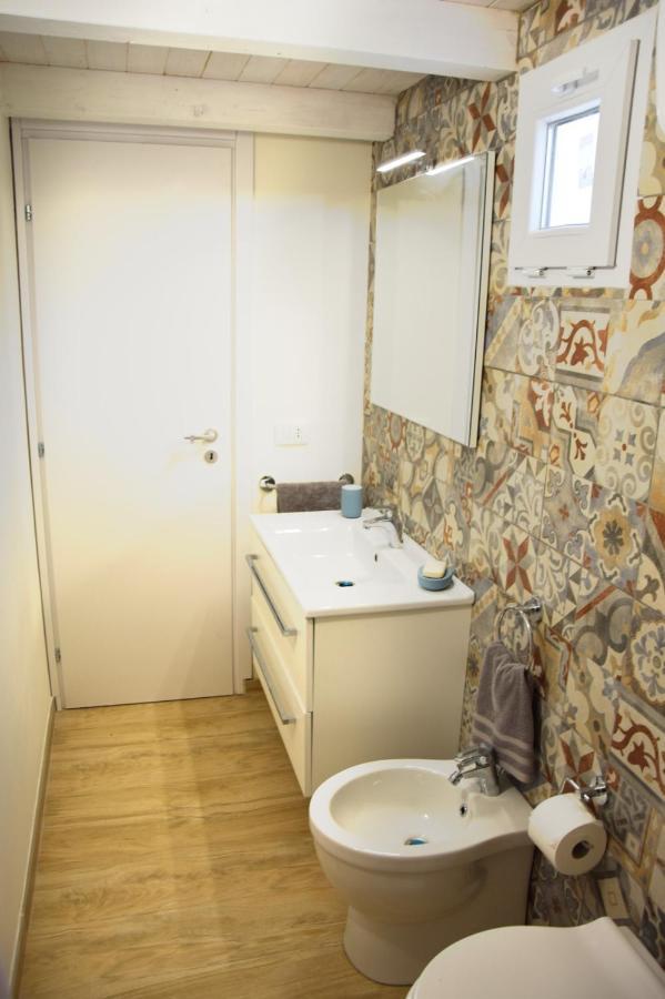Casa Vacanze Felici In 2 - Santa Maria Del Focallo - Ispica Exterior foto